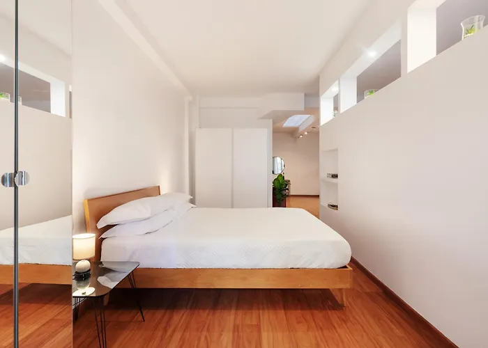 Lungotevere Trastevere Loft רומא